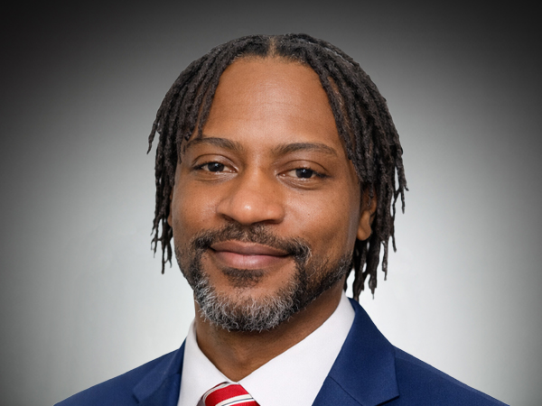 Willie Nixon Jr.